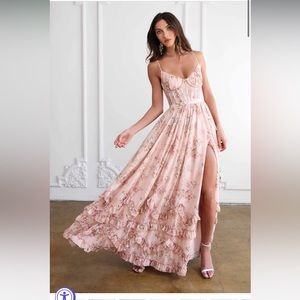 V Chapman Carmen dress in peach tapestry